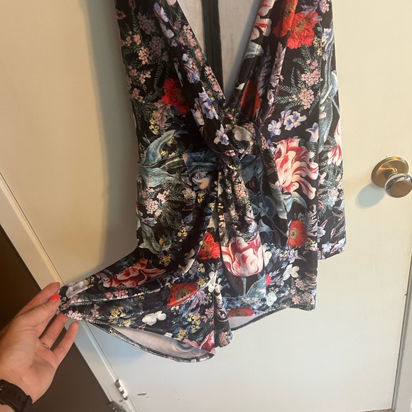 Minkpink Romper - Picture 3 of 4